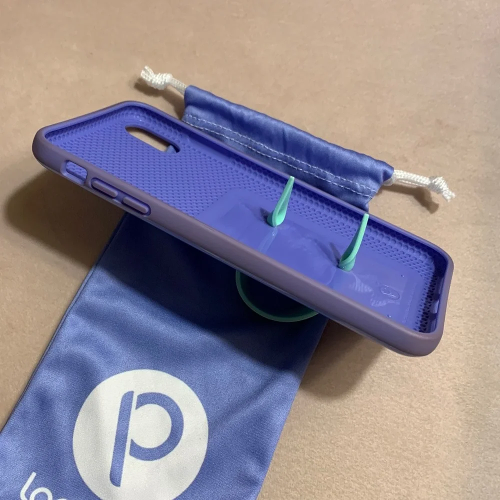 Periwinkle loopy case